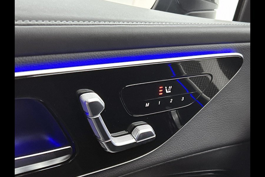 Mercedes-Benz GLC 300 e 4MATIC AMG Plug-In Hybride AMG Line | Night Pakket | Panorama Schuif-Kanteldak | Distronic | Parkeerpakket met 360°-camera. Inclusief 24 maanden Mercedes-Benz Certified garantie voor Europa.