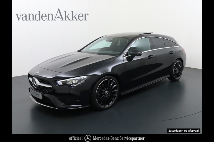Mercedes-Benz CLA-Klasse 200 Shooting Brake AMG Line 164pk // Panoramadak // CarPlay // 19 inch // Widescreen // Sfeerverlichting