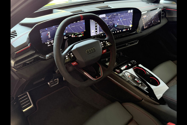 Audi RS5 Keramische Remmen | Audi Sportpakket | Tech-Pro | Panorama | B&O 3D Audio | RS Sportstoelen Plus | 5 Jaar Garantie