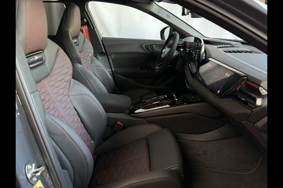 Audi RS5 Keramische Remmen | Audi Sportpakket | Tech-Pro | Panorama | B&O 3D Audio | RS Sportstoelen Plus | 5 Jaar Garantie