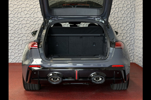 Audi RS5 Keramische Remmen | Audi Sportpakket | Tech-Pro | Panorama | B&O 3D Audio | RS Sportstoelen Plus | 5 Jaar Garantie
