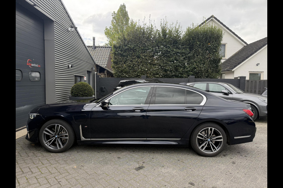 BMW 7 Serie 745e High Executive M-Sport | Panoramadak | 360* Camera | Massage | Stoelventilatie/Verwarming |
