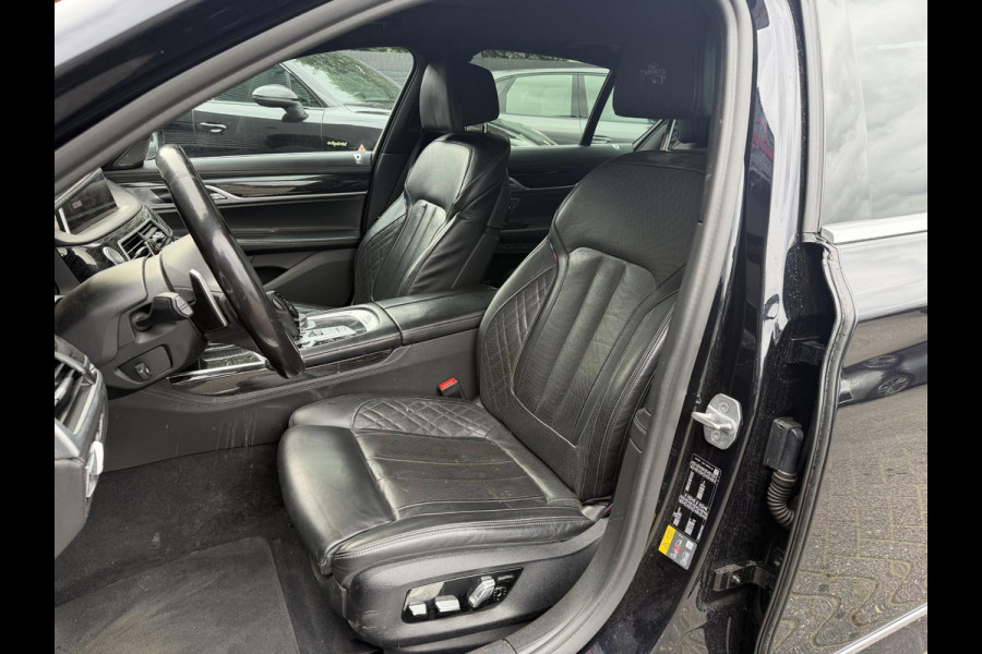 BMW 7 Serie 745e High Executive M-Sport | Panoramadak | 360* Camera | Massage | Stoelventilatie/Verwarming |