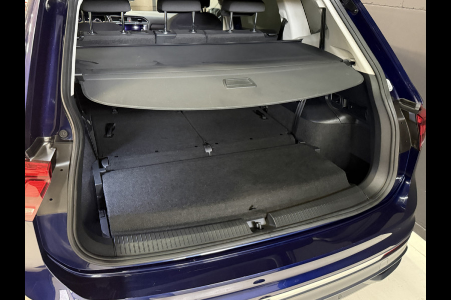 Volkswagen Tiguan Allspace 1.5 TSI Life Business 7p. | Massagestoel | Trekhaak | Camera | Stoel/Stuurverwarming | Carplay | Adaptive cruise