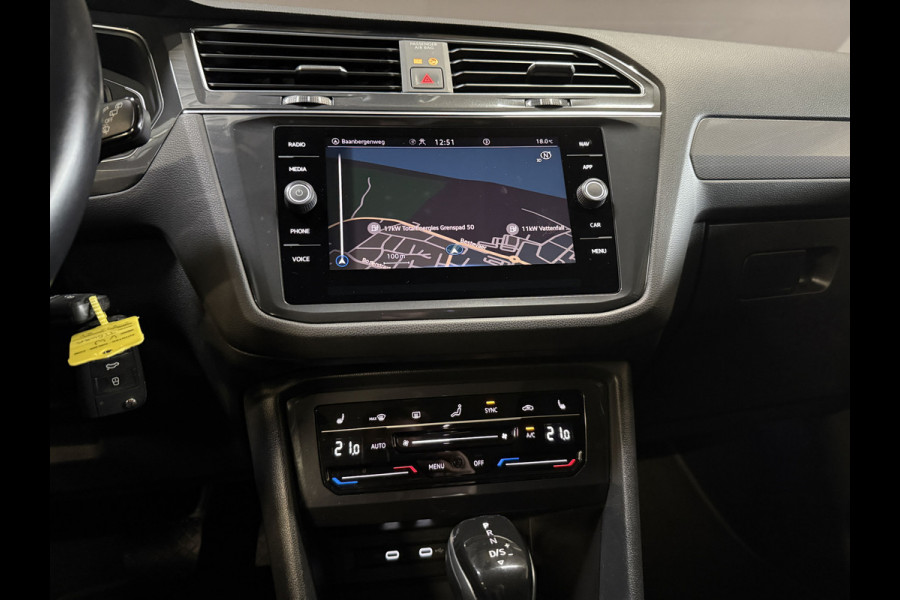 Volkswagen Tiguan Allspace 1.5 TSI Life Business 7p. | Massagestoel | Trekhaak | Camera | Stoel/Stuurverwarming | Carplay | Adaptive cruise