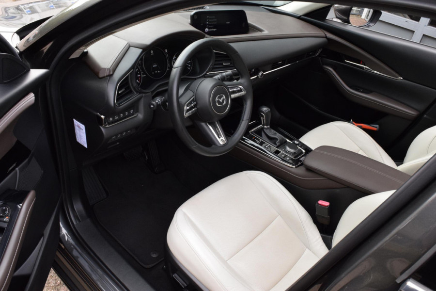 Mazda CX-30 2.0 e-SkyActiv-X M Hybrid Luxury