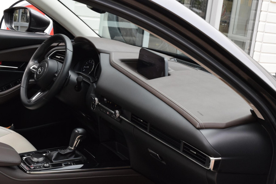 Mazda CX-30 2.0 e-SkyActiv-X M Hybrid Luxury