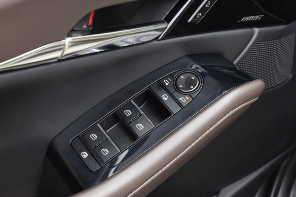 Mazda CX-30 2.0 e-SkyActiv-X M Hybrid Luxury