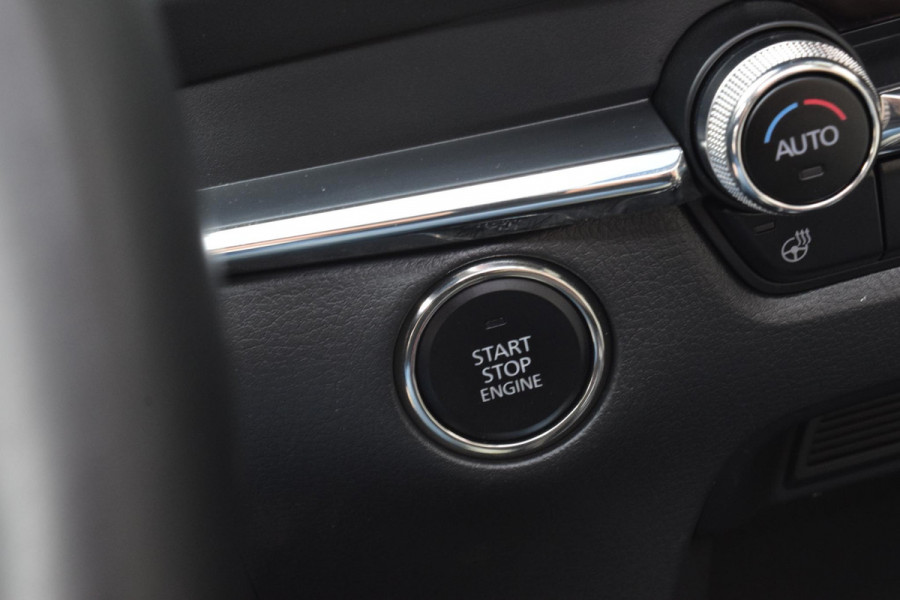 Mazda CX-30 2.0 e-SkyActiv-X M Hybrid Luxury
