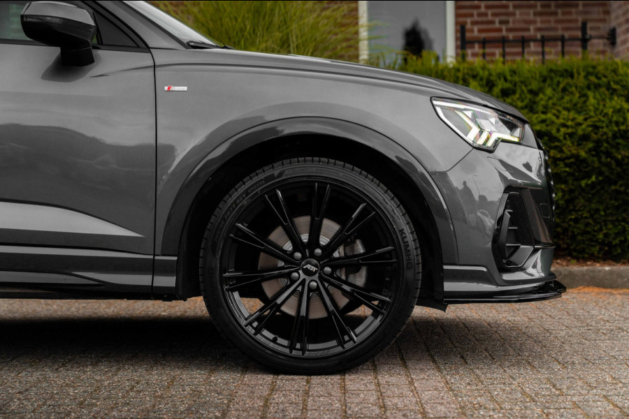 Audi Q3 Sportback 45 TFSI e S Edition 245 PK 3x S-Line SONOS ACC Camera 21'' ABT RSQ3