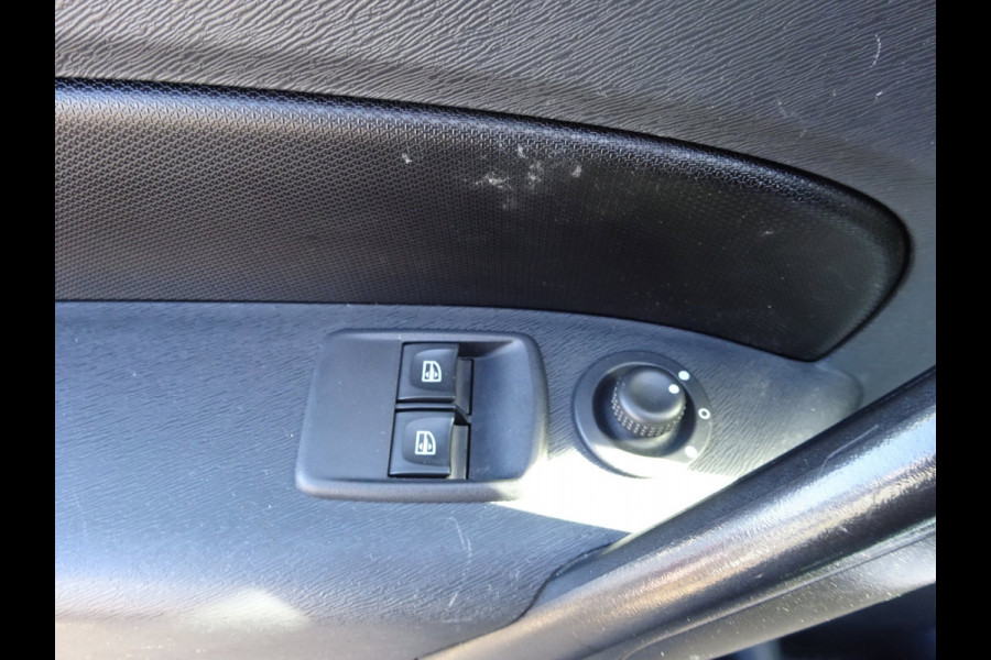 Renault Kangoo 1.5 Blue dCi 80 AIRCO NAVIGATIE CRUISE CONTROL SCHUIFDEUR