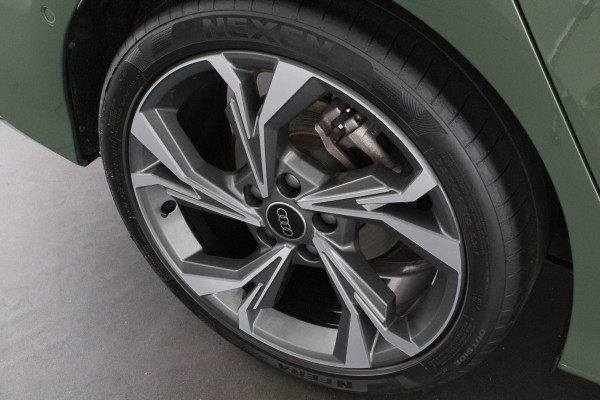 Audi A3 Limousine 30TFSI MHEV S line Sport Edition > District Green/Leer/Full S line/18inch/ACC...