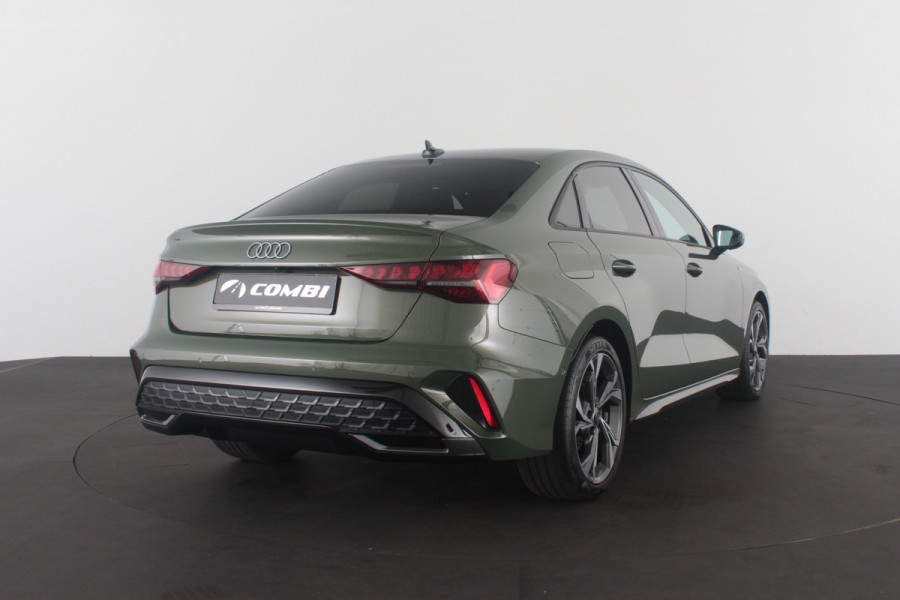 Audi A3 Limousine 30TFSI MHEV S line Sport Edition > District Green/Leer/Full S line/18inch/ACC...