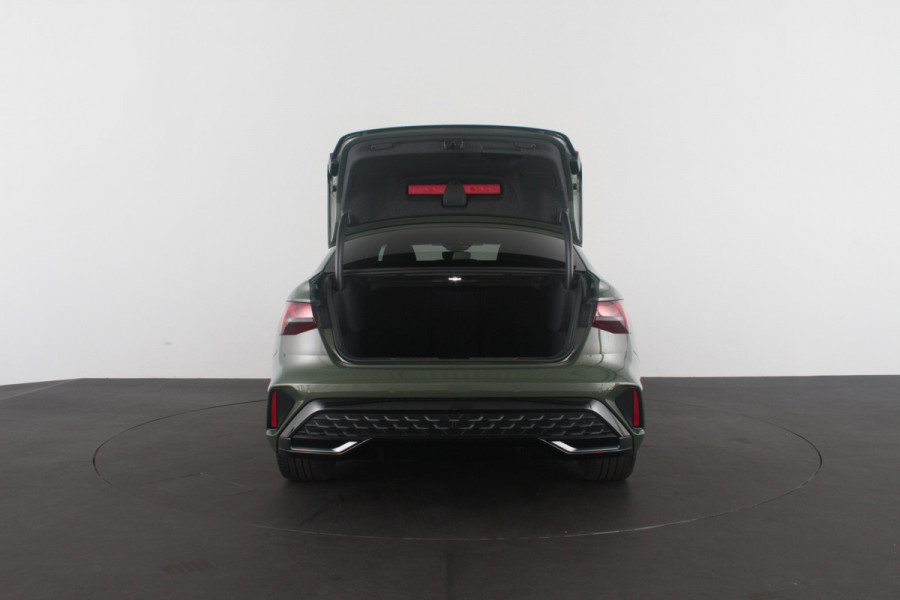 Audi A3 Limousine 30TFSI MHEV S line Sport Edition > District Green/Leer/Full S line/18inch/ACC...