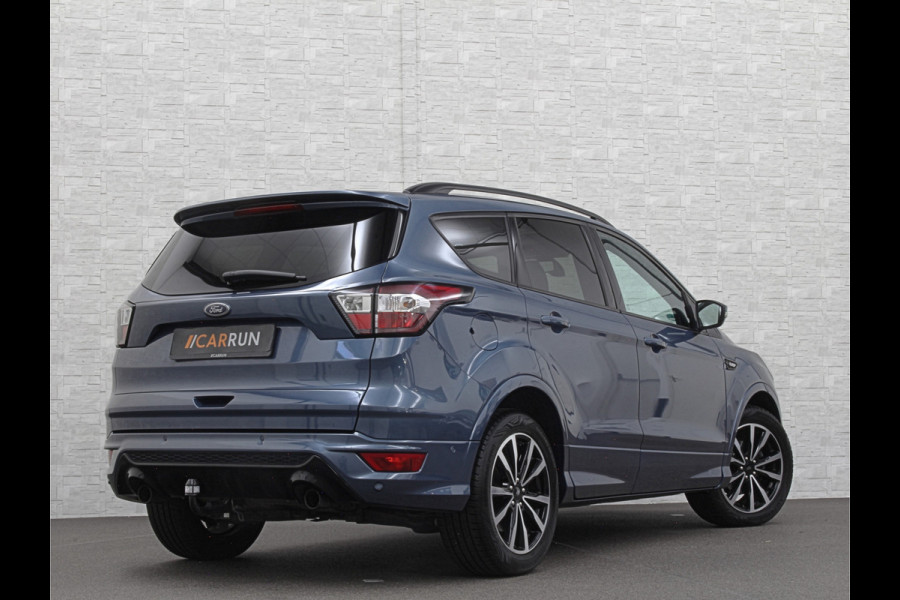 Ford Kuga 1.5 EcoBoost 150PK ST Line | Panorama | Trekhaak 2000kg Trekgewicht! | Navigatie | Carplay | Climate Control | Verwarmde Voorruit | Cruise Control | 18 inch | Getint Glas | Keyless-Start |