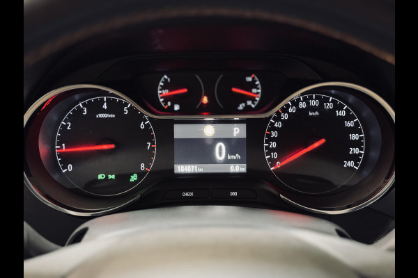 Opel Crossland X 1.2 Turbo Aut. Innovation | Camera | CarPlay | Winter