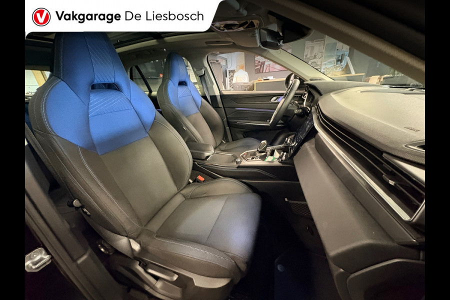 Lynk & Co 01 1.5 / pano / navi / camera / Infinity / memory / elec klep / Apple Android carplay