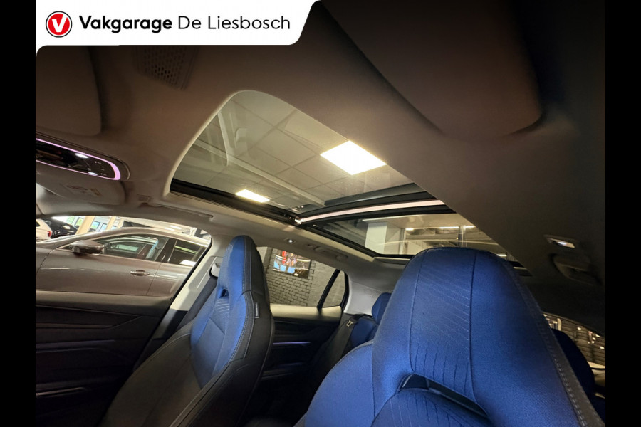 Lynk & Co 01 1.5 / pano / navi / camera / Infinity / memory / elec klep / Apple Android carplay