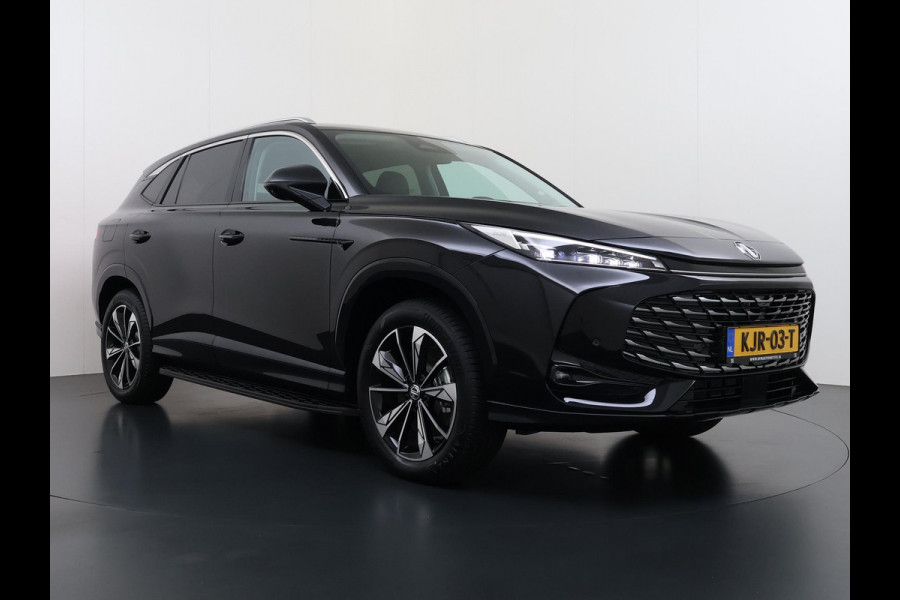 MG MG HS PHEV 1.5 Luxury VAN: € 39.900- VOOR: € 33.330,- UW HERFSTVOORDEEL: € 6.470| ,-PLUG-IN HYBRIDE | 272 PK | NIEUWE AUTO | >1.000 KM TOTAAL BEREIK | 1E REGISTRATIE 03-2026 | 360° CAMERA | ELEKTRISCHE ACHTERKLEP | 7 JAAR MG GARANTIE T/M 2033 | APPLE CARPLAY | ANDROID AUTO | STOELVERWARMING | FULL LED | ELEKTRISCHE STOELEN
