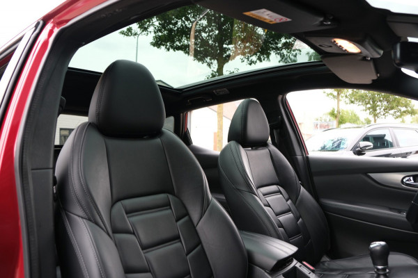 Nissan QASHQAI 1.3 DIG-T Tekna + |PANORAMADAK| Leder/Bose/19" LMV/AFN. Trekhaak