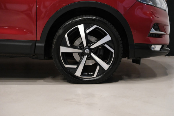 Nissan QASHQAI 1.3 DIG-T Tekna + |PANORAMADAK| Leder/Bose/19" LMV/AFN. Trekhaak