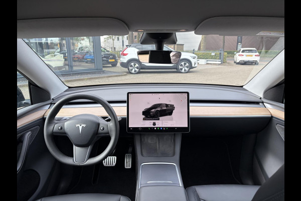 Tesla Model Y Performance AWD 75 kWh VAN 41.900:,- VOOR:39.877,- UW HERFSTVOORDEEL: 2.023,- | SOH 92% RIJKLAAR GELEVERD | TESLA FABRIEKSGARANTIE TOT 5-2027 OF 80.000 | TESLA GARANTIE ACCU + AANDRIJFLIJN T/M 05-2031/ 192.000KM|