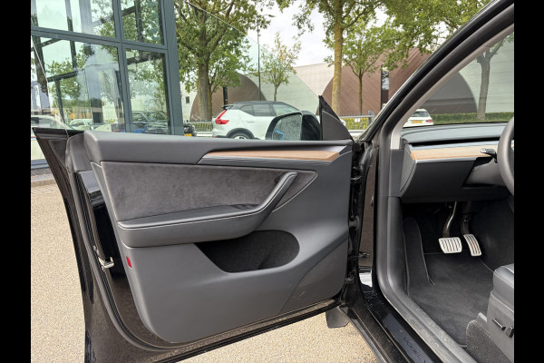 Tesla Model Y Performance AWD 75 kWh VAN 41.900:,- VOOR:39.877,- UW HERFSTVOORDEEL: 2.023,- | SOH 92% RIJKLAAR GELEVERD | TESLA FABRIEKSGARANTIE TOT 5-2027 OF 80.000 | TESLA GARANTIE ACCU + AANDRIJFLIJN T/M 05-2031/ 192.000KM|