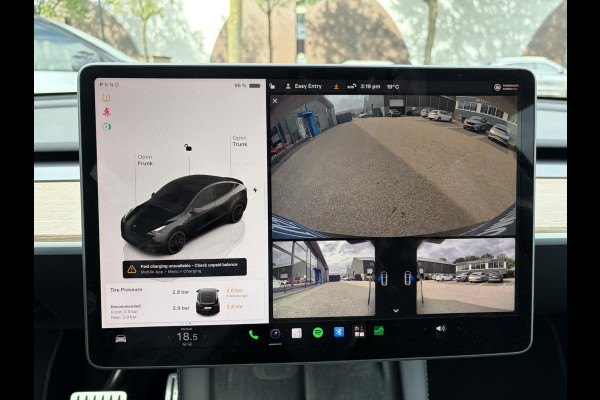 Tesla Model Y Performance AWD 75 kWh VAN 41.900:,- VOOR:39.877,- UW HERFSTVOORDEEL: 2.023,- | SOH 92% RIJKLAAR GELEVERD | TESLA FABRIEKSGARANTIE TOT 5-2027 OF 80.000 | TESLA GARANTIE ACCU + AANDRIJFLIJN T/M 05-2031/ 192.000KM|