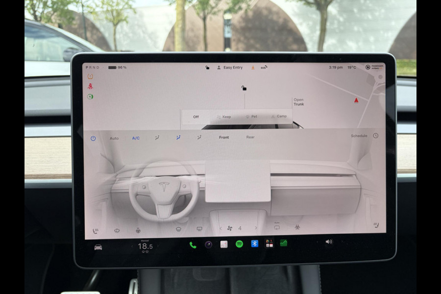Tesla Model Y Performance AWD 75 kWh VAN 41.900:,- VOOR:39.877,- UW HERFSTVOORDEEL: 2.023,- | SOH 92% RIJKLAAR GELEVERD | TESLA FABRIEKSGARANTIE TOT 5-2027 OF 80.000 | TESLA GARANTIE ACCU + AANDRIJFLIJN T/M 05-2031/ 192.000KM|