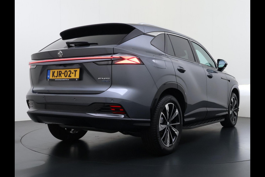 MG MG HS PHEV 1.5 Luxury VAN: € 39.900- VOOR: € 33.330,- UW HERFSTVOORDEEL: € 6.470| PLUG-IN HYBRIDE | 272 PK | NIEUWE AUTO | >1.000 KM TOTAAL BEREIK | 1E REGISTRATIE 03-2026 | 360° CAMERA | ELEKTRISCHE ACHTERKLEP | 7 JAAR MG GARANTIE T/M 2033 | APPLE CARPLAY | ANDROID AUTO | S