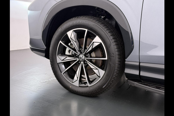 MG MG HS PHEV 1.5 Luxury VAN: € 39.900- VOOR: € 33.330,- UW HERFSTVOORDEEL: € 6.470| PLUG-IN HYBRIDE | 272 PK | NIEUWE AUTO | >1.000 KM TOTAAL BEREIK | 1E REGISTRATIE 03-2026 | 360° CAMERA | ELEKTRISCHE ACHTERKLEP | 7 JAAR MG GARANTIE T/M 2033 | APPLE CARPLAY | ANDROID AUTO | S