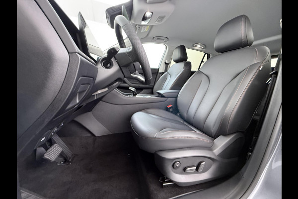 MG MG HS PHEV 1.5 Luxury VAN: € 39.900- VOOR: € 33.330,- UW HERFSTVOORDEEL: € 6.470| PLUG-IN HYBRIDE | 272 PK | NIEUWE AUTO | >1.000 KM TOTAAL BEREIK | 1E REGISTRATIE 03-2026 | 360° CAMERA | ELEKTRISCHE ACHTERKLEP | 7 JAAR MG GARANTIE T/M 2033 | APPLE CARPLAY | ANDROID AUTO | S