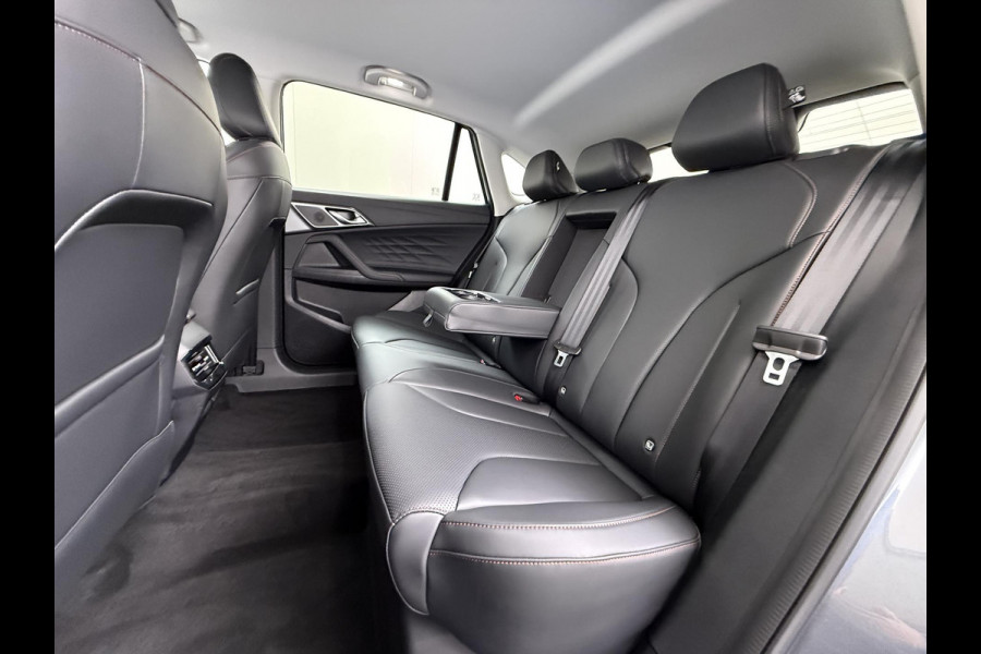 MG MG HS PHEV 1.5 Luxury VAN: € 39.900- VOOR: € 33.330,- UW HERFSTVOORDEEL: € 6.470| PLUG-IN HYBRIDE | 272 PK | NIEUWE AUTO | >1.000 KM TOTAAL BEREIK | 1E REGISTRATIE 03-2026 | 360° CAMERA | ELEKTRISCHE ACHTERKLEP | 7 JAAR MG GARANTIE T/M 2033 | APPLE CARPLAY | ANDROID AUTO | S