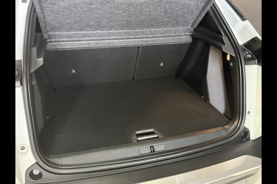 Peugeot 2008 1.2 PureTech Allure | Camera | Carplay | Stoelverwarming