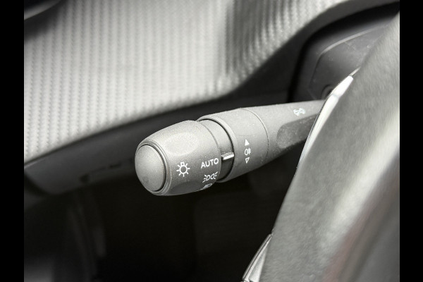 Peugeot 2008 1.2 PureTech Allure | Camera | Carplay | Stoelverwarming