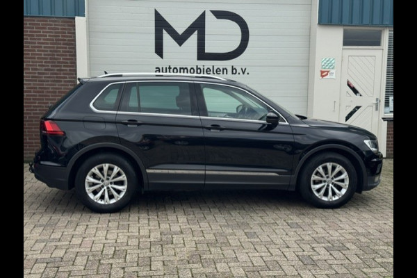 Volkswagen Tiguan 1.4 TSI ACT Business-Trekhaak-DealerOnderHouden-Leder-Carplay-Camera-Stoelverwarming-Climate-Cruise-NAP