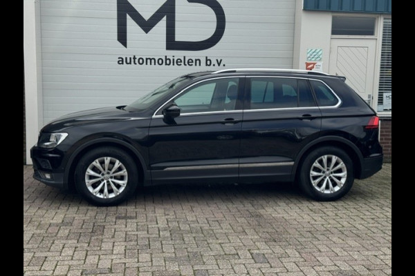 Volkswagen Tiguan 1.4 TSI ACT Business-Trekhaak-DealerOnderHouden-Leder-Carplay-Camera-Stoelverwarming-Climate-Cruise-NAP