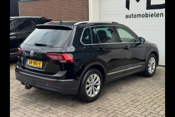 Volkswagen Tiguan 1.4 TSI ACT Business-Trekhaak-DealerOnderHouden-Leder-Carplay-Camera-Stoelverwarming-Climate-Cruise-NAP