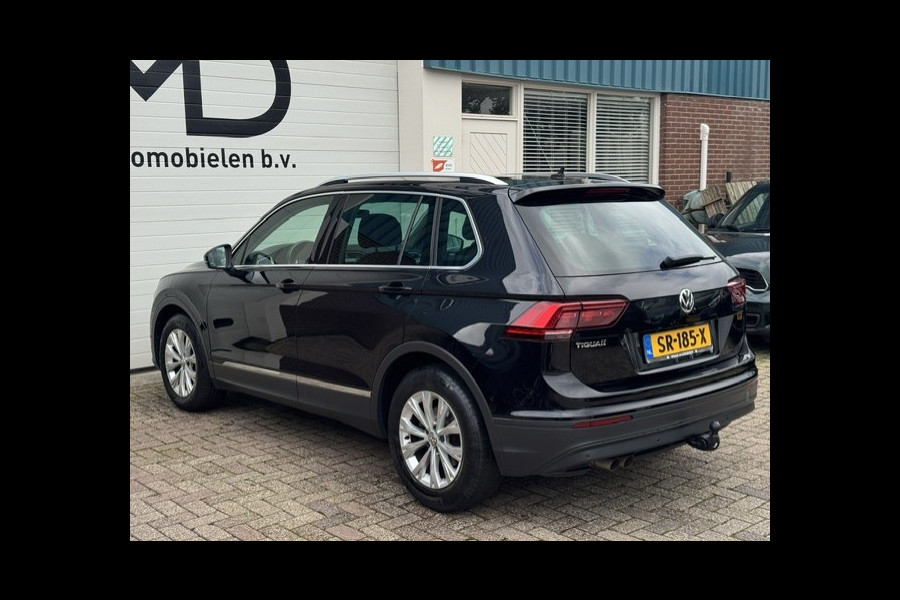 Volkswagen Tiguan 1.4 TSI ACT Business-Trekhaak-DealerOnderHouden-Leder-Carplay-Camera-Stoelverwarming-Climate-Cruise-NAP