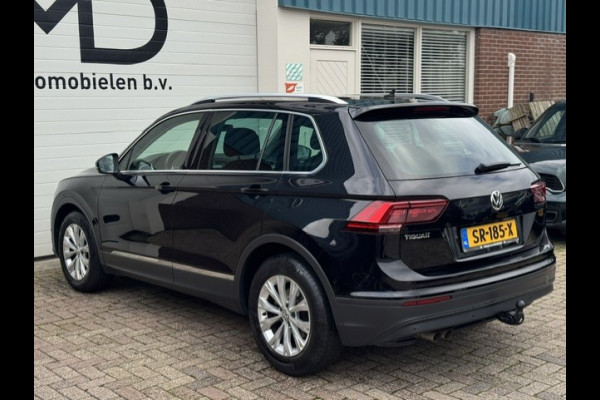Volkswagen Tiguan 1.4 TSI ACT Business-Trekhaak-DealerOnderHouden-Leder-Carplay-Camera-Stoelverwarming-Climate-Cruise-NAP