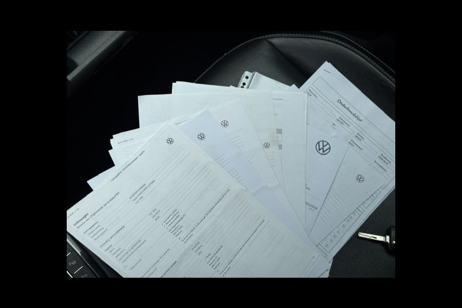 Volkswagen Tiguan 1.4 TSI ACT Business-Trekhaak-DealerOnderHouden-Leder-Carplay-Camera-Stoelverwarming-Climate-Cruise-NAP