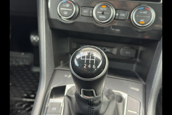 Volkswagen Tiguan 1.4 TSI ACT Business-Trekhaak-DealerOnderHouden-Leder-Carplay-Camera-Stoelverwarming-Climate-Cruise-NAP