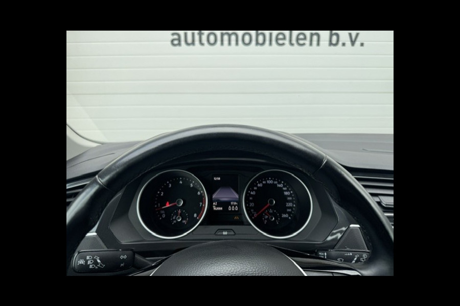 Volkswagen Tiguan 1.4 TSI ACT Business-Trekhaak-DealerOnderHouden-Leder-Carplay-Camera-Stoelverwarming-Climate-Cruise-NAP