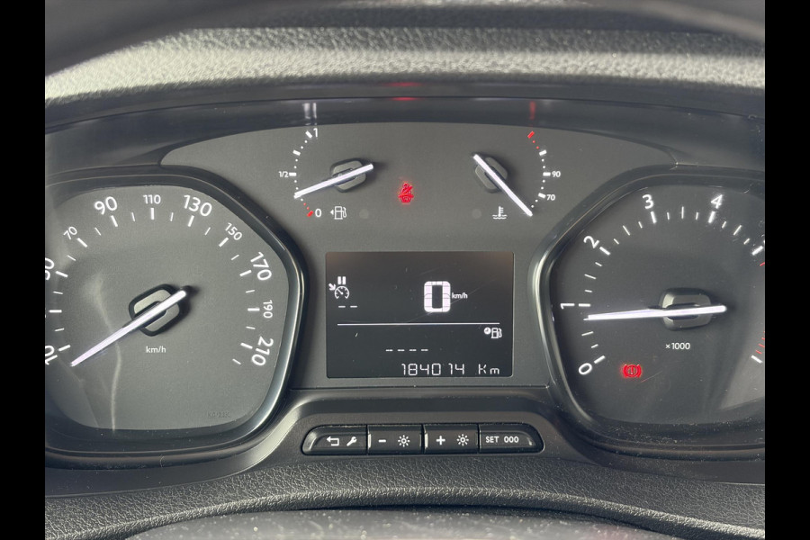 Citroën Jumpy 1.6 BlueHDI 95 M*HAAK*A/C*CRUISE*PDC*NAVI*3-PERS*