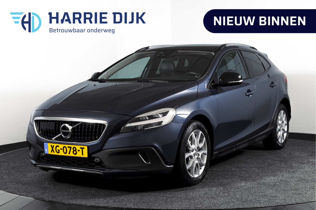 Volvo V40 Cross Country 1.5 T3 150 PK Polar+ Luxury - Automaat Orig. NL | Panodak | Adapt. Cruise | Harman/Kardon | Stoelverw. | Standkachel | PDC | Camera | NAV | ECC | Afn.Trekhaak | LM 17" |