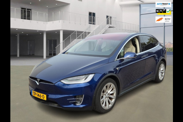 Tesla Model X 75D Base 7p.