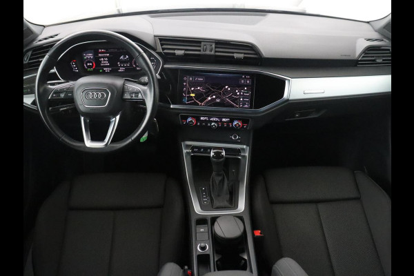 Audi Q3 35 TFSI S Line Pro Line S | Cruise control | Trekhaak | Stoelverwarming | Climate Control | Park assist | Navigatie | Bluetooth | Full LED | Elektrische achterklep