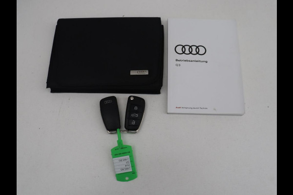 Audi Q3 35 TFSI S Line Pro Line S | Cruise control | Trekhaak | Stoelverwarming | Climate Control | Park assist | Navigatie | Bluetooth | Full LED | Elektrische achterklep