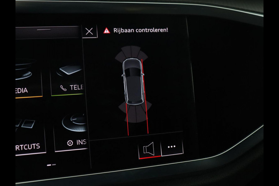 Audi Q3 35 TFSI S Line Pro Line S | Cruise control | Trekhaak | Stoelverwarming | Climate Control | Park assist | Navigatie | Bluetooth | Full LED | Elektrische achterklep