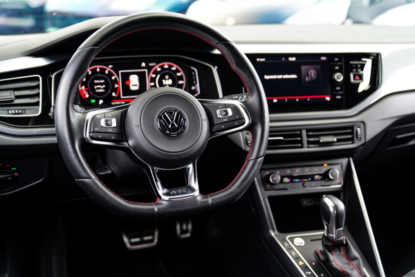 Volkswagen Polo 2.0 TSI GTI | LED | Stoelverwarming | Achteruitrijcamera | Apple Carplay | Climatronic | 200PK | NAP